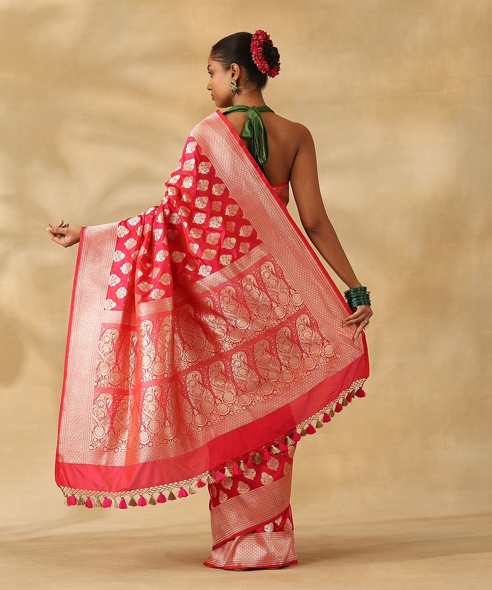 Handloom_Pink_Pure_Katan_Silk_Banarasi_Saree_With_Gold_Zari_Floral_Booti_WeaverStory_03