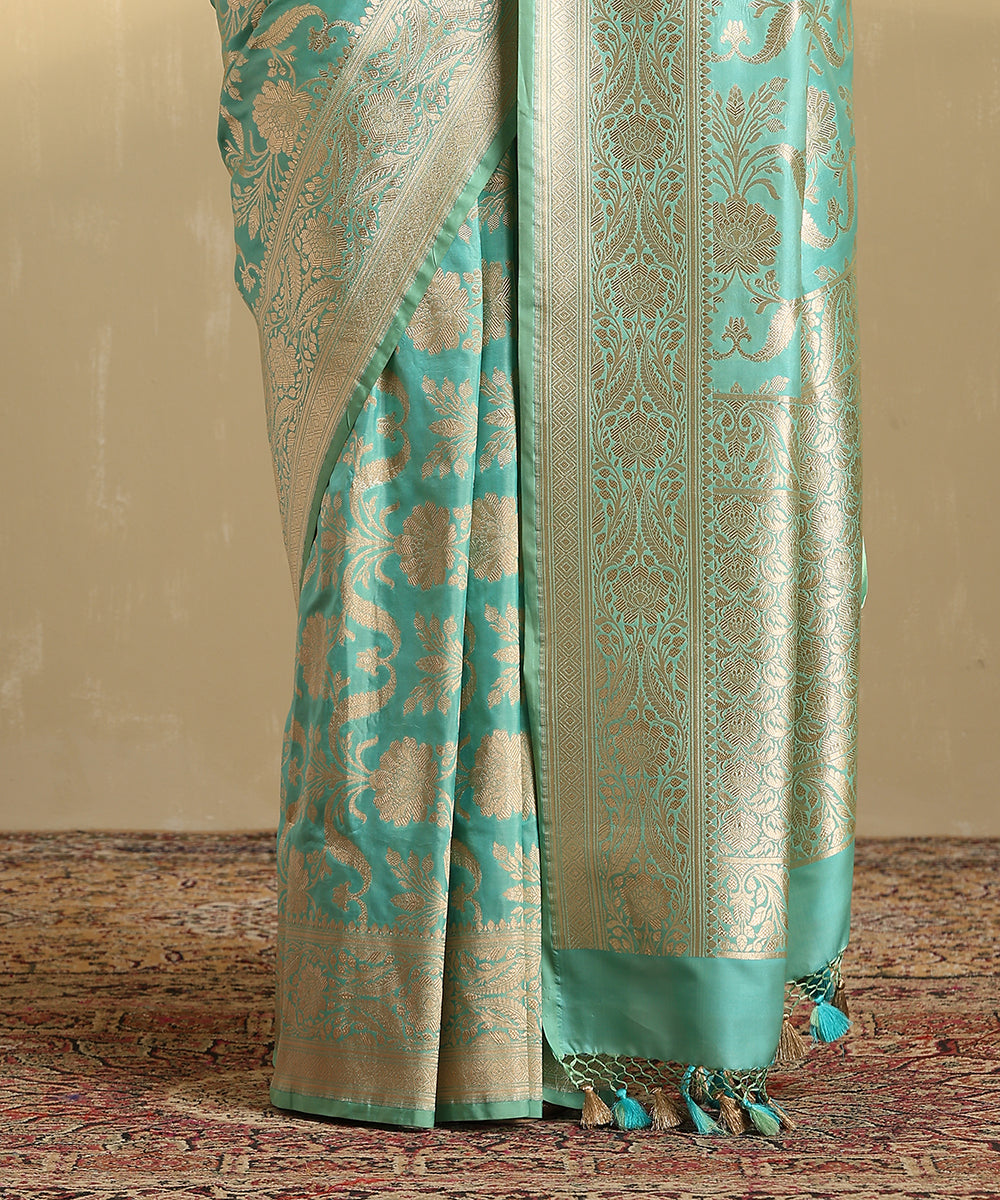 Handloom_Aqua_Blue_Pure_Katan_Silk_Banarasi_Saree_With_Cutwork_Jaal_WeaverStory_04