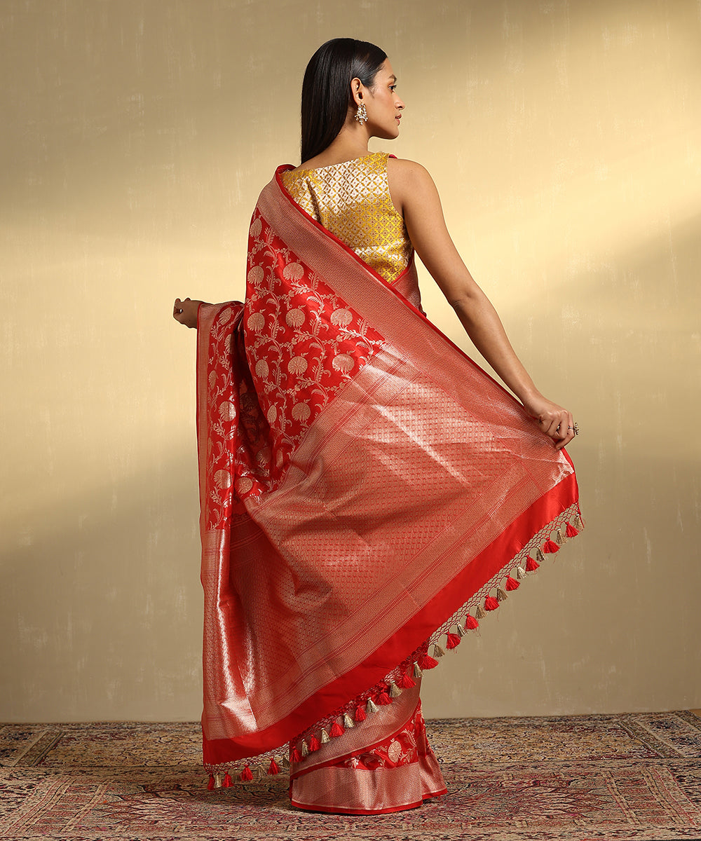 Red_Handloom_Pure_Katan_Silk_Banarasi_Saree_With_Cutwork_Jaal_WeaverStory_03