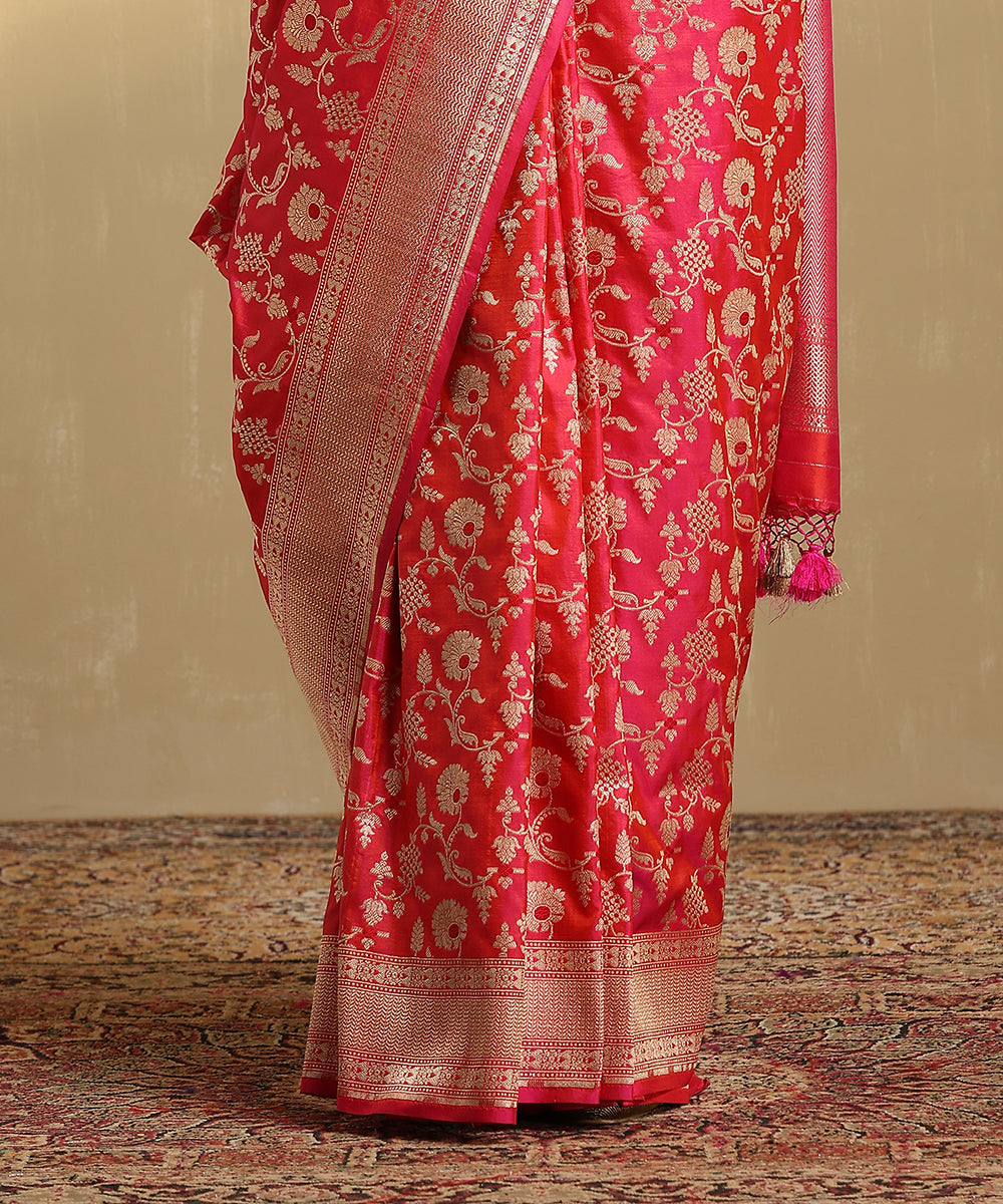 Hot_Pink_Handloom_Pure_Katan_Silk_Jangla_Banarasi_Saree_With_Red_Meenakari_WeaverStory_04