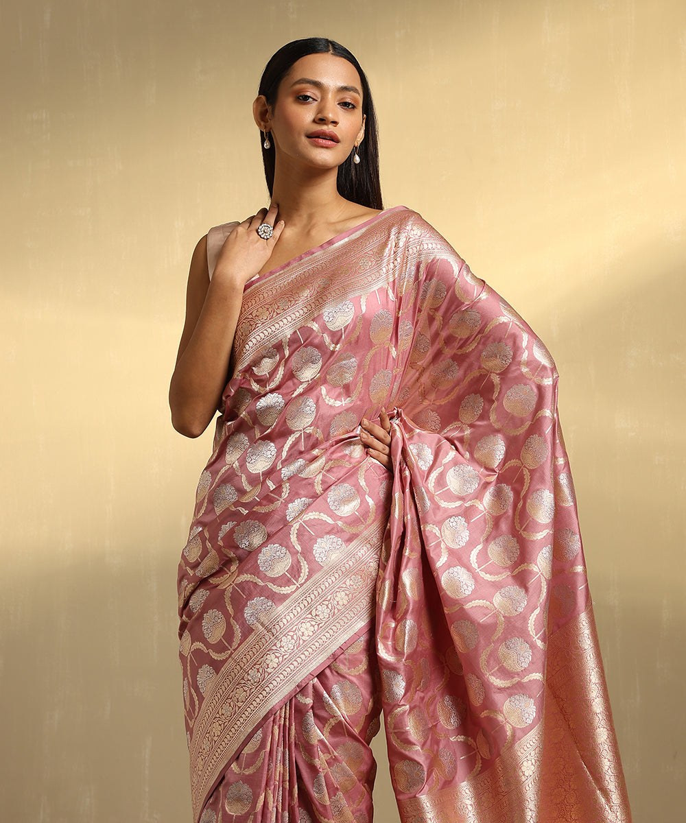 Dusty_Rose_Handloom_Pink_Pure_Katan_Silk_Jangla_Banarasi_Saree_With_Mughal_Motifs_WeaverStory_02