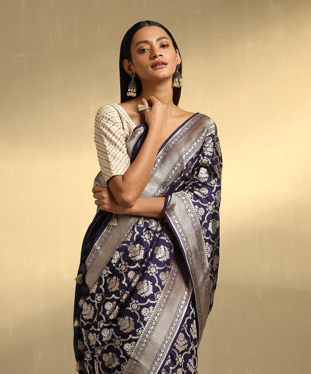 Handloom_Ink_Blue_Pure_Katan_Silk_Jangla_Banarasi_Saree_With_Gold_And_Silver_Zari_Meenakari_WeaverStory_02