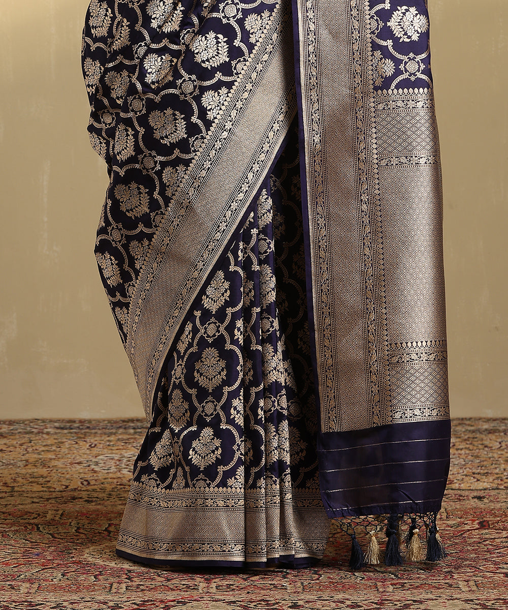 Handloom_Ink_Blue_Pure_Katan_Silk_Jangla_Banarasi_Saree_With_Gold_And_Silver_Zari_Meenakari_WeaverStory_04