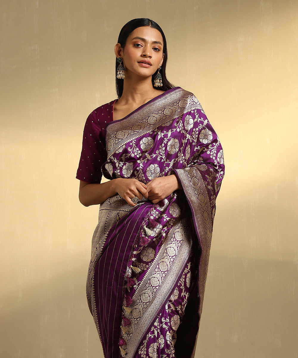 Handloom_Purple_Pure_Katan_Silk_Jangla_Banarasi_Saree_With_Silver_Zari_Meenakari_WeaverStory_02