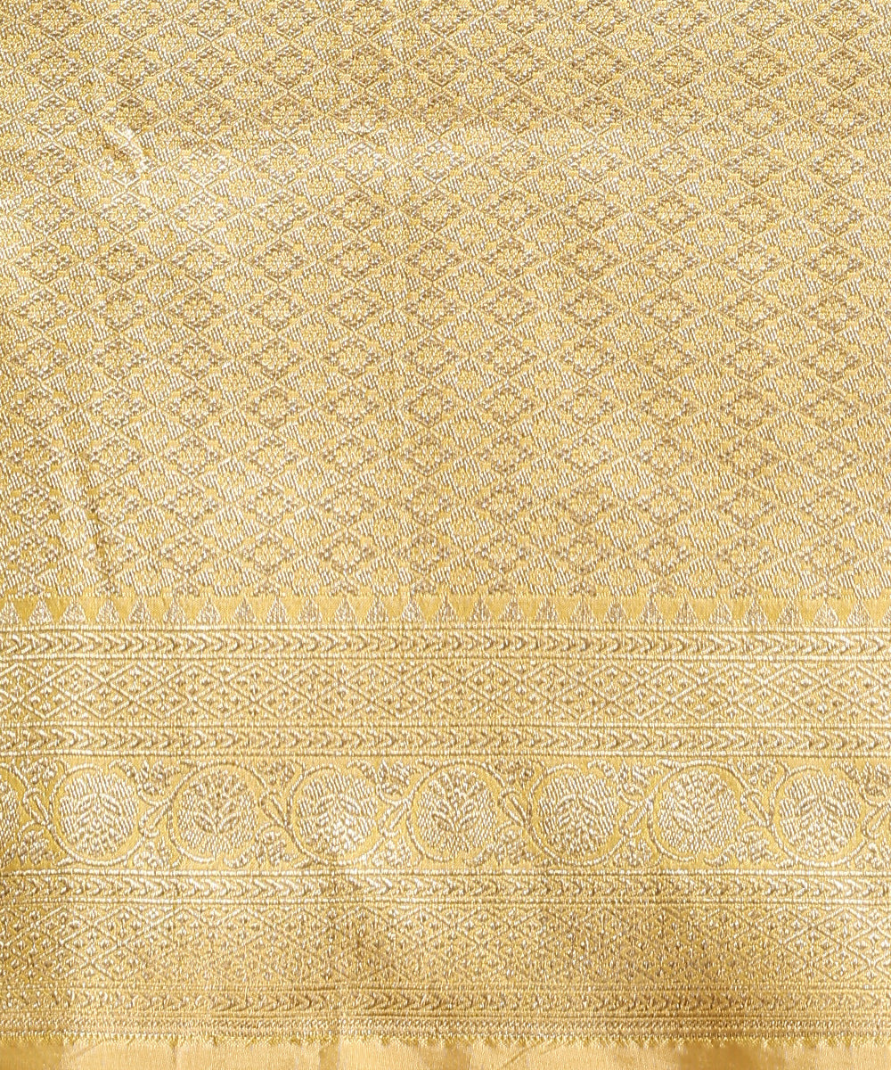 Handloom_Pale_Yellow_Pure_Katan_Silk_Jangla_Banarasi_Saree_With_Pink_Meenakari_WeaverStory_05