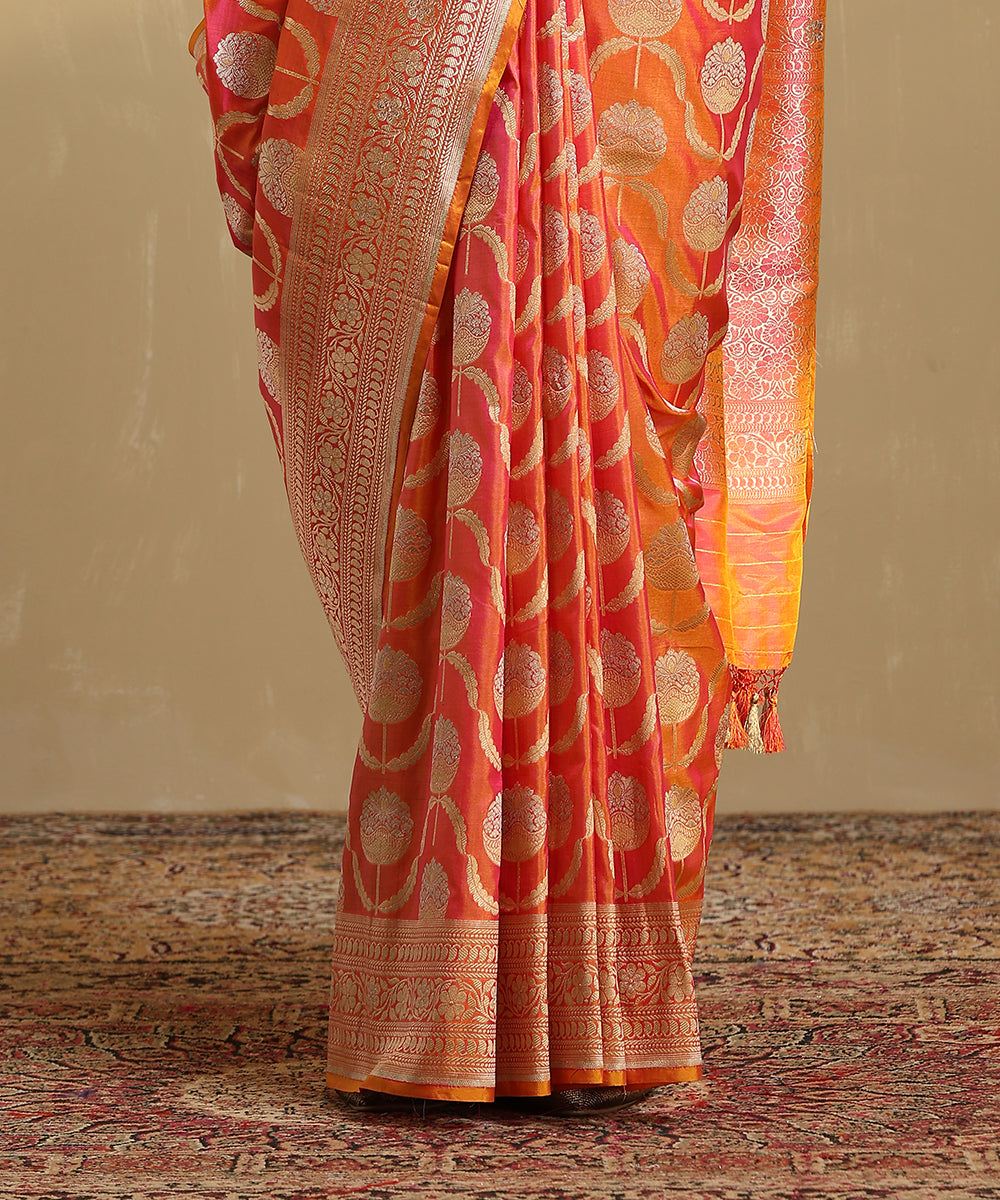 Handloom_Peach_Dual_Tone_Pure_Katan_Silk_Banarasi_Saree_With_Jaal_WeaverStory_04