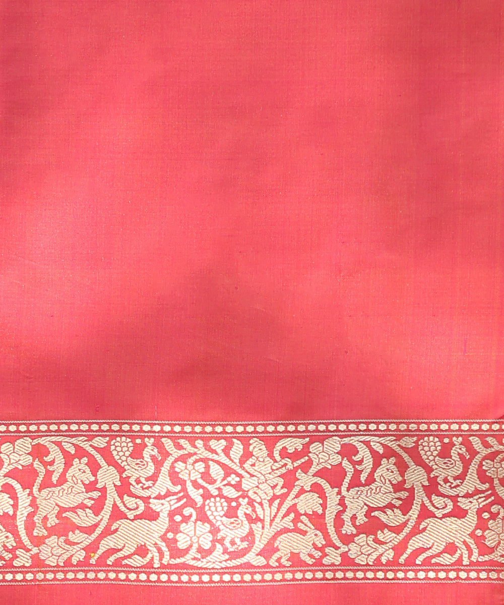 Handloom_Peach_Pure_Katan_Silk_Shikargah_Banarasi_Saree_With_Kadhwa_Jaal_WeaverStory_05