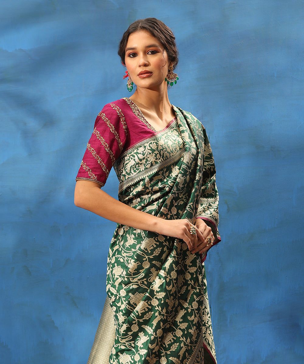 Bottle_Green_Handloom_Pure_Katan_Silk_Shikargah_Banarasi_Saree_With_Kadhwa_Jaal_WeaverStory_02