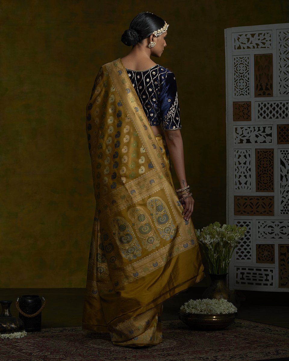 Handloom_Mustard_Baluchari_Saree_with_Multicolor_Small_Paisley_Motifs_WeaverStory_03
