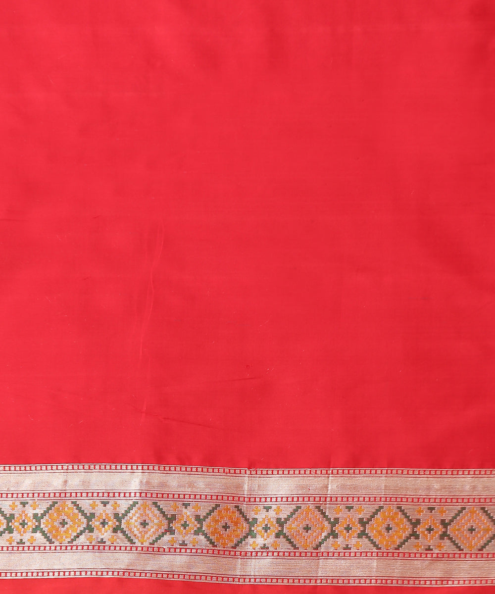 Red_Handloom_Pure_Katan_Silk_Banarasi_Patola_Saree_with_Elephant_Motifs_WeaverStory_05