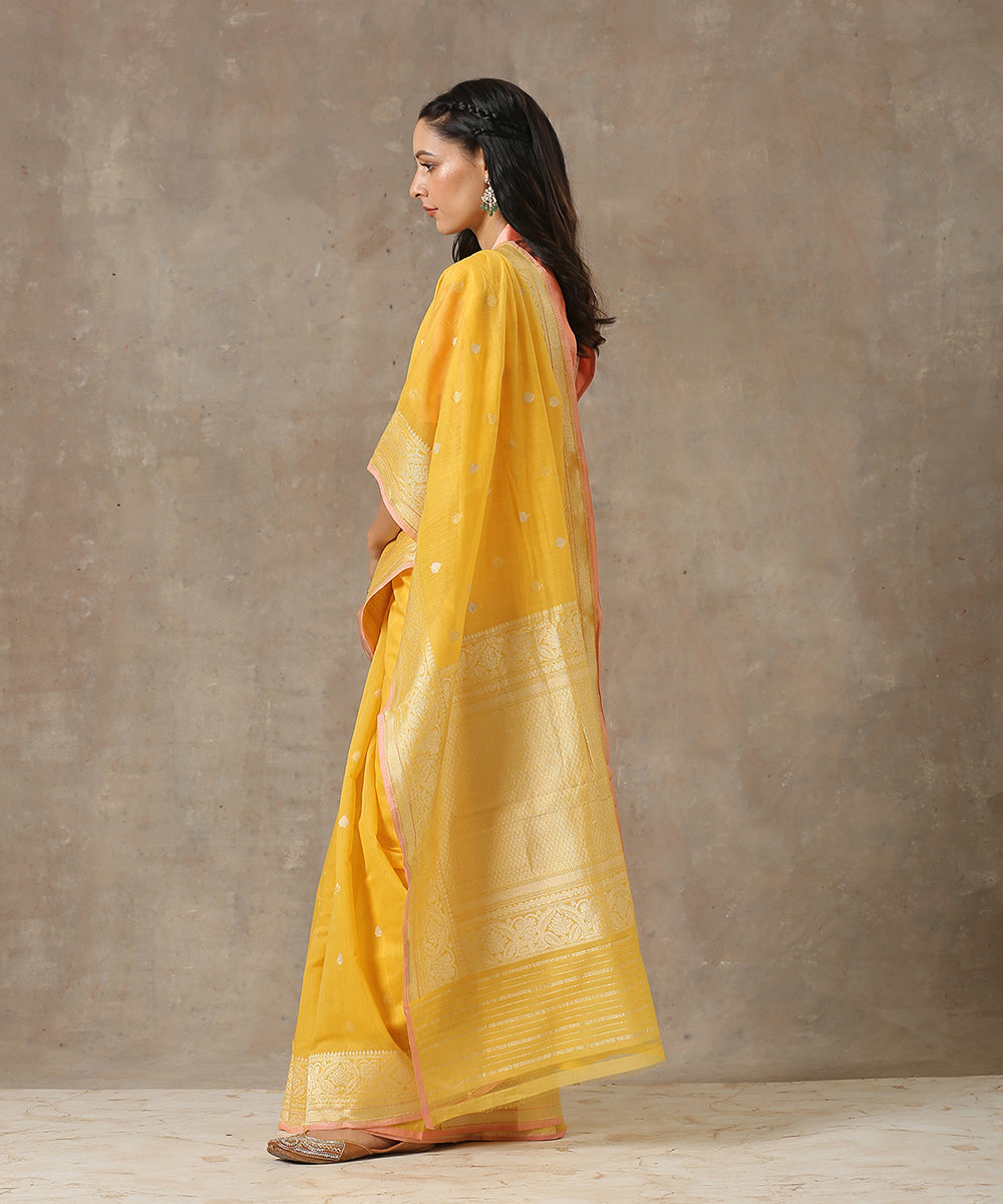 Mustard_Yellow_Handloom_Pure_Cotton_Banarasi_Saree_with_Sona_Rupa_Kadhwa_Booti_WeaverStory_03
