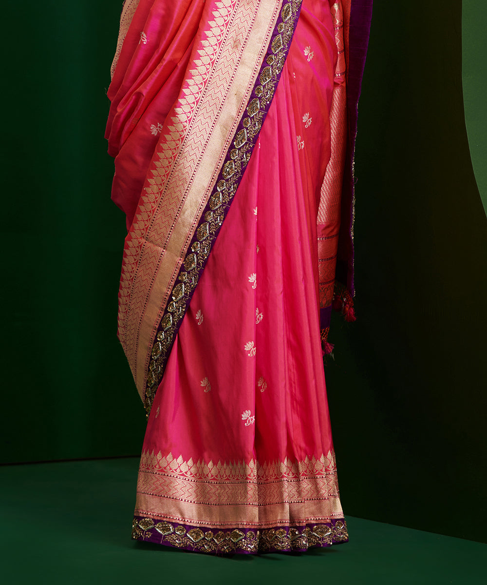 Hot_Pink_Handloom_Pure_Katan_Silk_Banarasi_Saree_With_Small_Flower_Motifs_WeaverStory_04