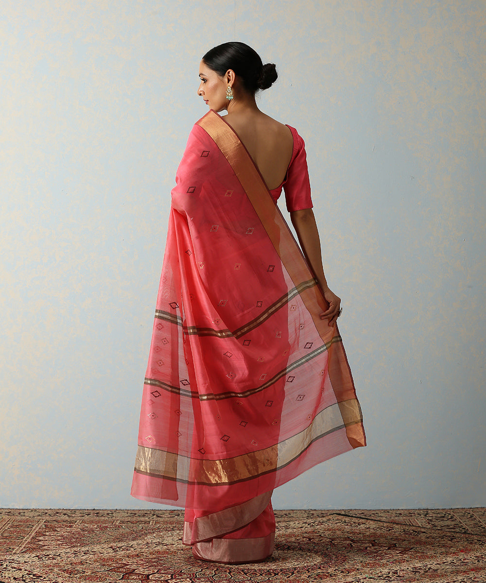 Pink_Handloom_Cotton_Silk_Chanderi_Saree_With_Diamond_Motifs_WeaverStory_03