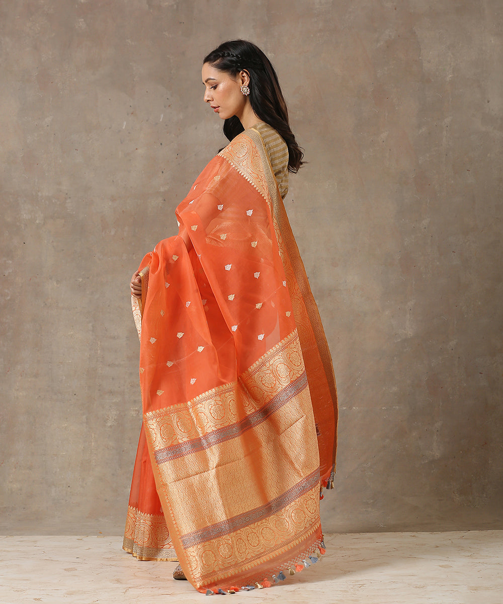 Handloom_Orange_Kora_Silk_Banarasi_Saree_With_Kadhwa_Border_WeaverStory_03