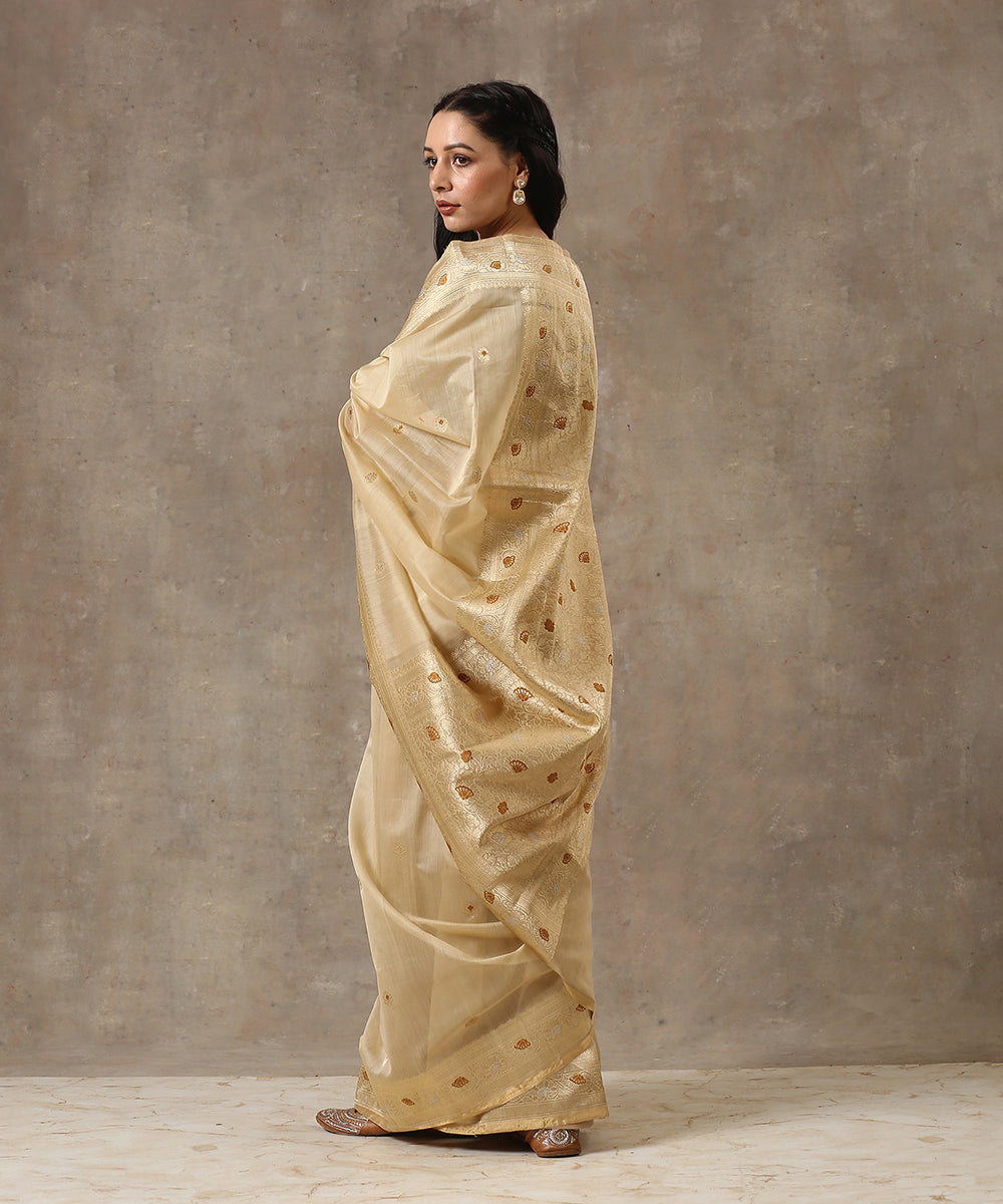 Beige_Handloom_Kora_Cotton_Banarasi_Saree_With_Brown_Meenakari_WeaverStory_03