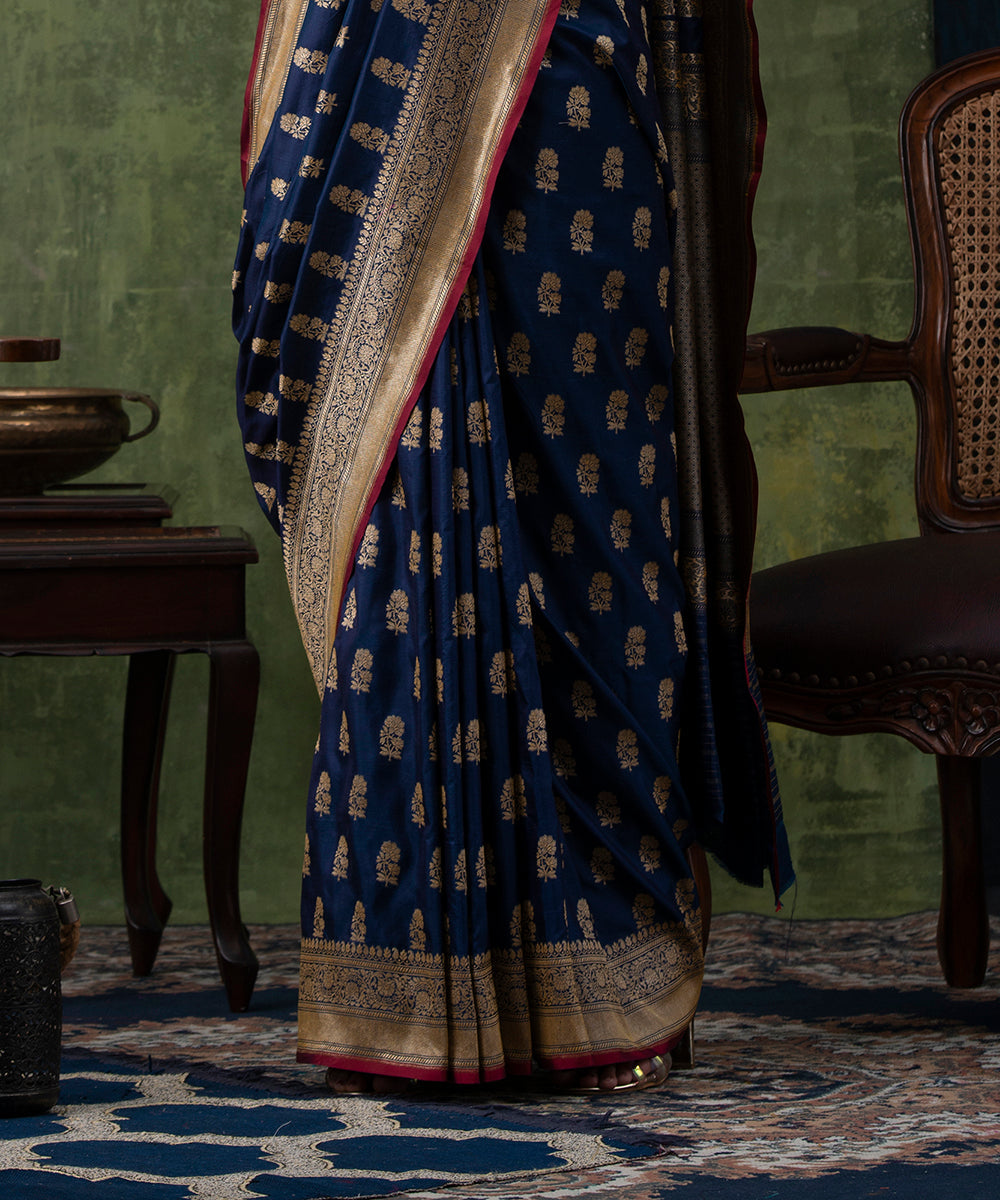 Navy_Blue_Handloom_Pure_Katan_Silk_Banarasi_Saree_with_Cutwork_Booti_WeaverStory_04