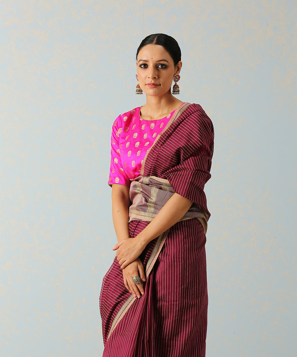Wine_Handloom_Stripes_Maheshwari_Saree_WeaverStory_01