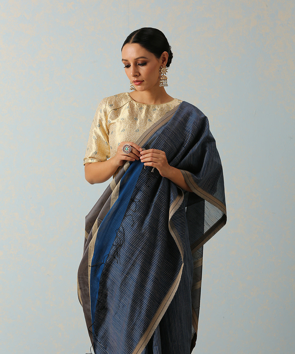 Blue_Handloom_Stripes_Maheshwari_Saree_WeaverStory_01