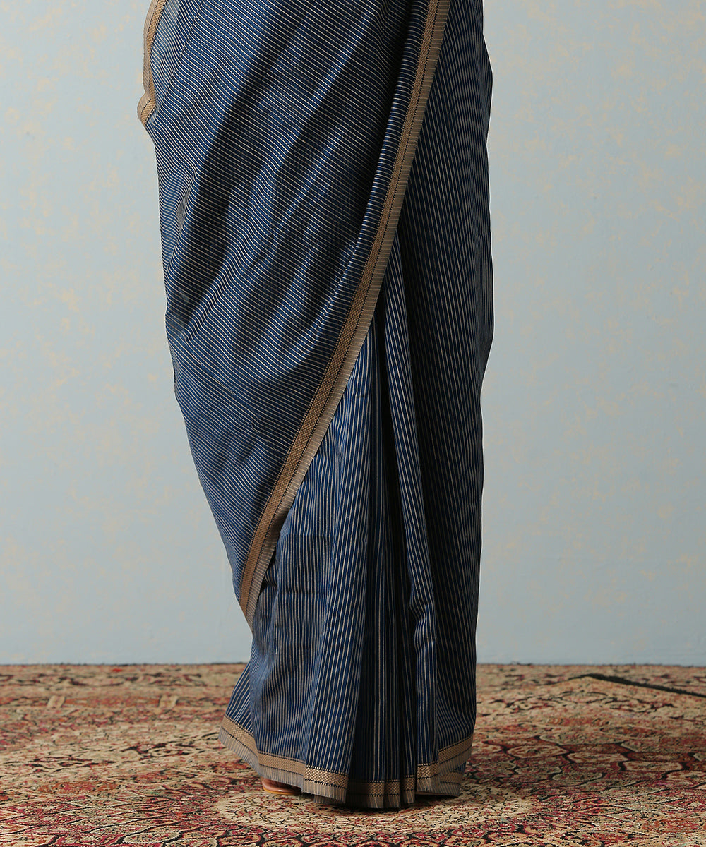 Blue_Handloom_Stripes_Maheshwari_Saree_WeaverStory_04