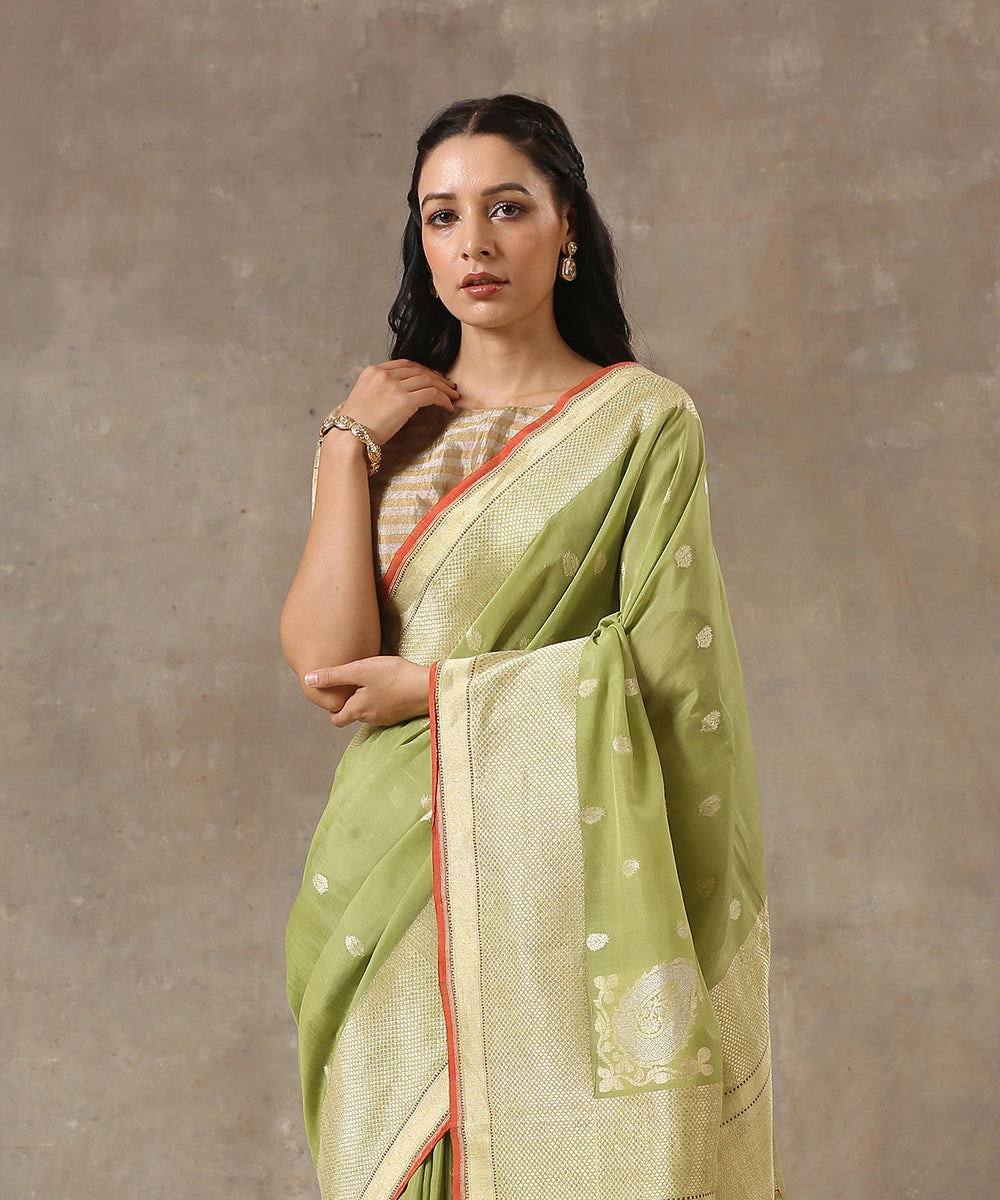 Pista_Green_Handloom_Pure_Cotton_Banarasi_Saree_with_Kadhwa_Booti_and_Konia_Pallu_WeaverStory_01