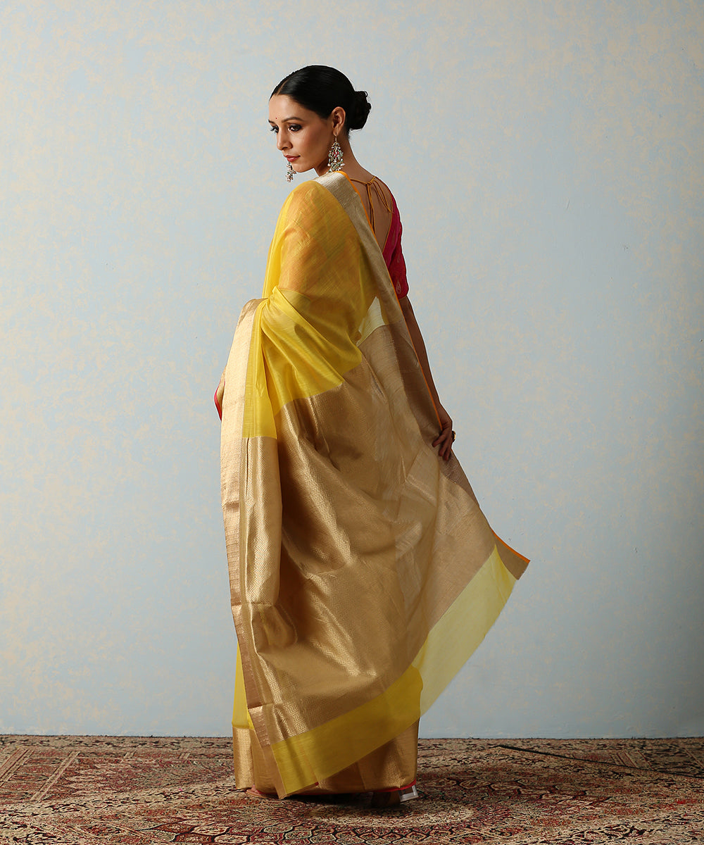 Handloom_Yellow_Plain_Chanderi_Saree_With_Gold_Zig_Zag_Border_WeaverStory_03