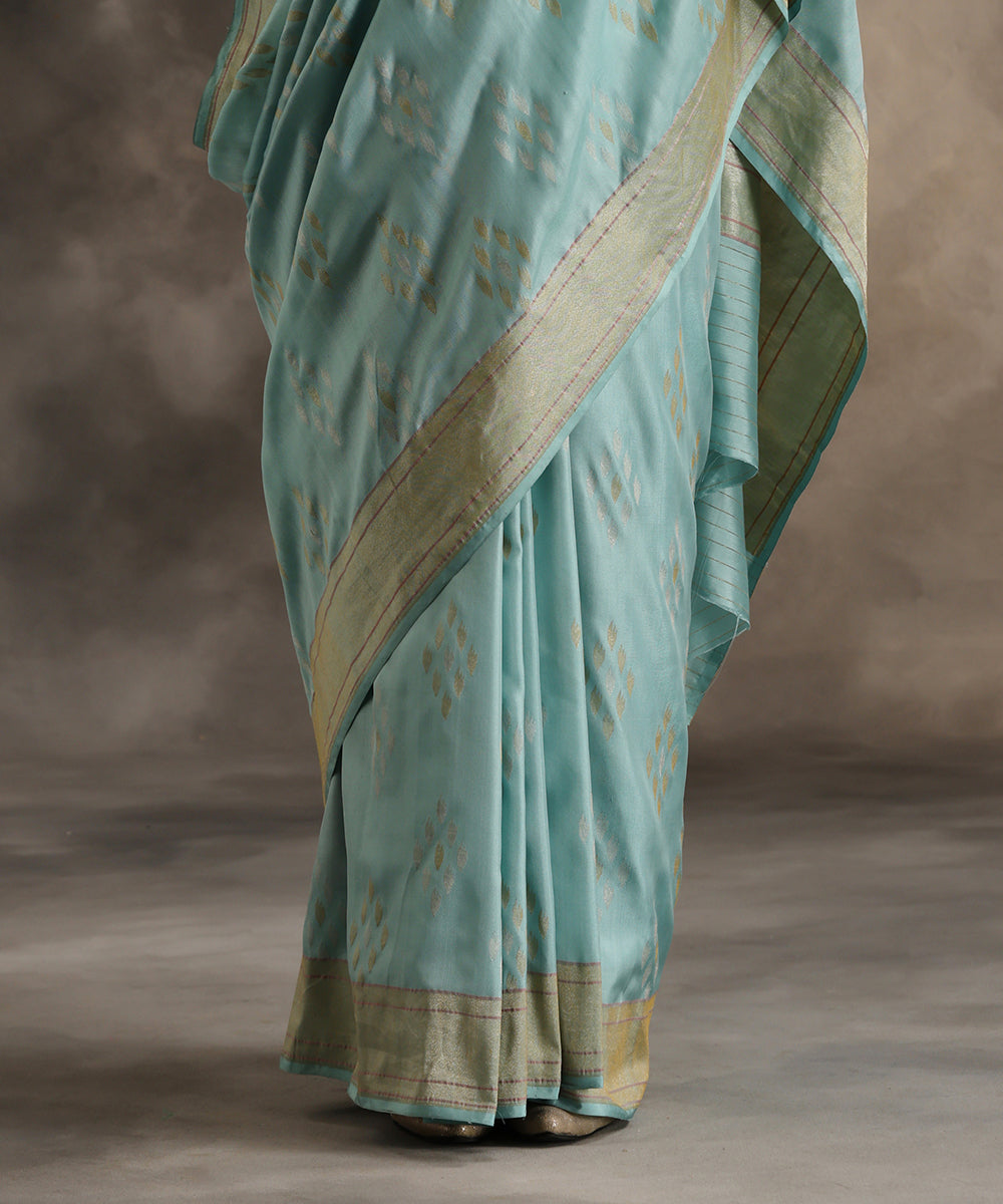 Blue_Handloom_Pure_Katan_Silk_Ektara_Jamdani_Banarasi_Saree_WeaverStory_04