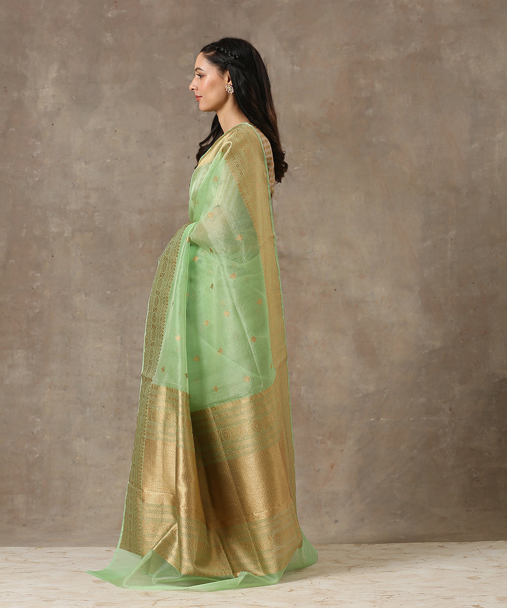 Green_Handloom_Kora_Silk_Banarasi_Saree_With_Zari_Checks_and_Kadhwa_Booti_WeaverStory_03