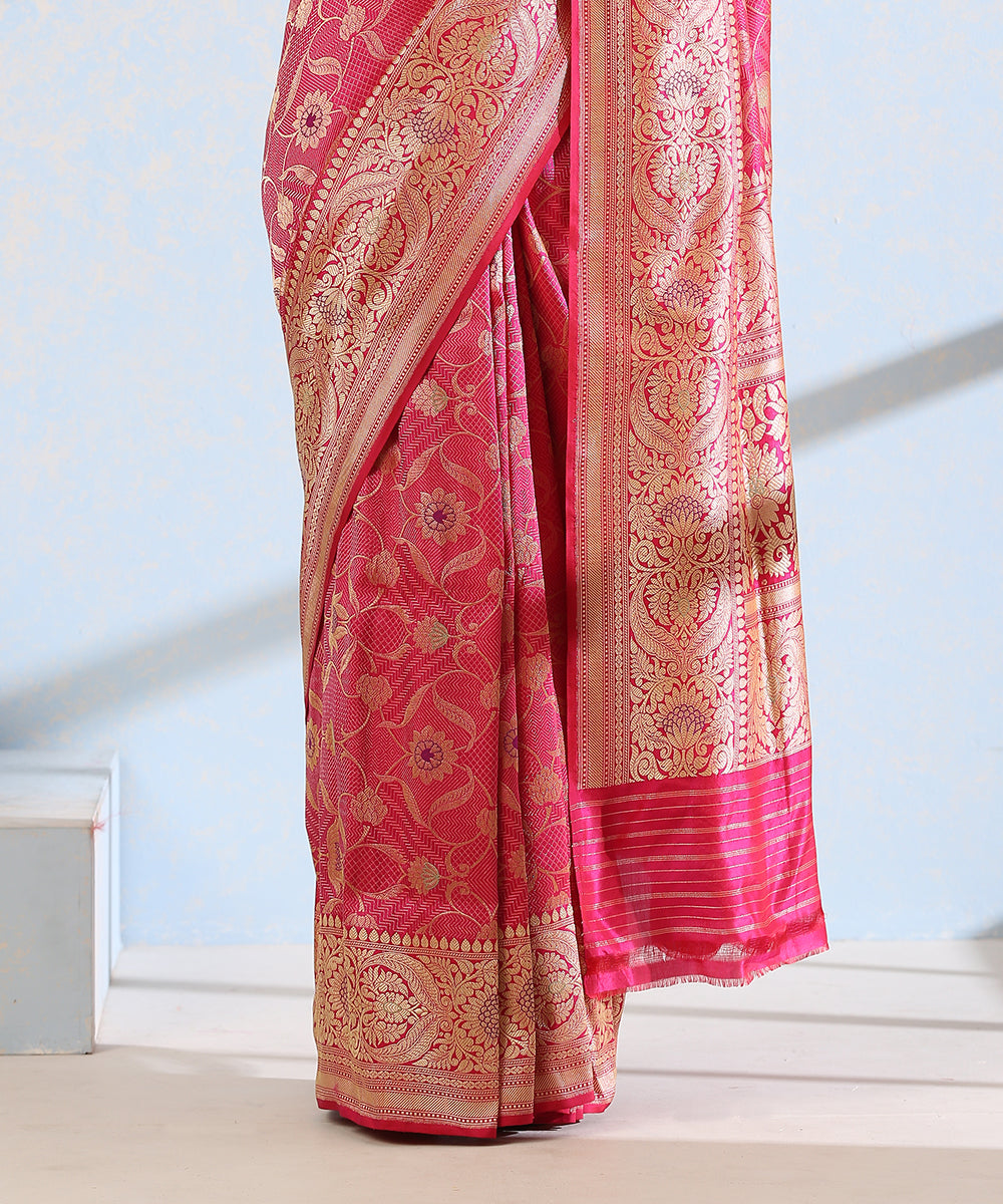 Handloom_Pink_Pure_Katan_Silk_Kimkhab_Banarasi_Saree_With_Floral_Border_WeaverStory_04