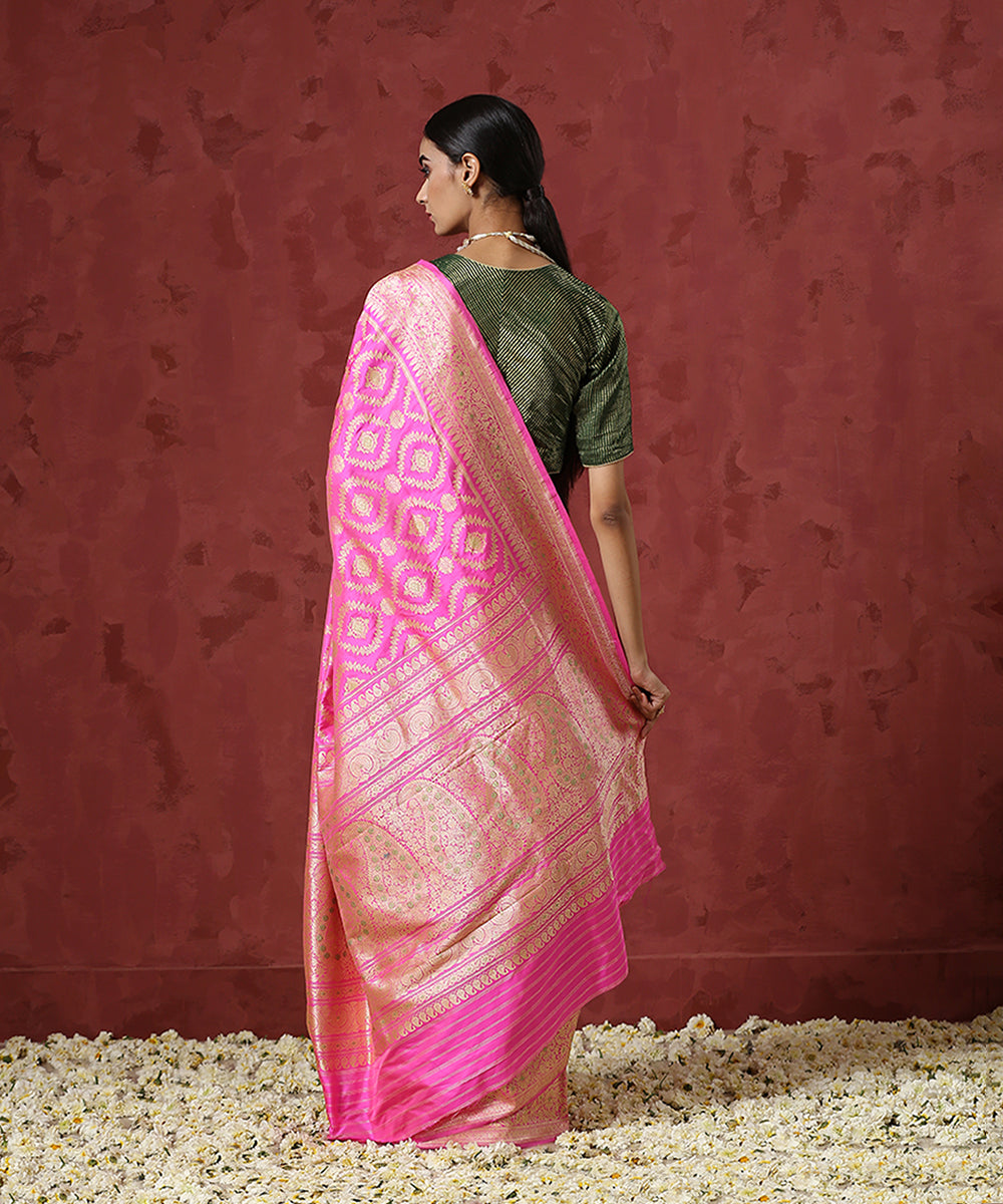 Handloom_Pink_Pure_Katan_Silk_Banarasi_Saree_with_Kadhwa_Jaal_WeaverStory_03