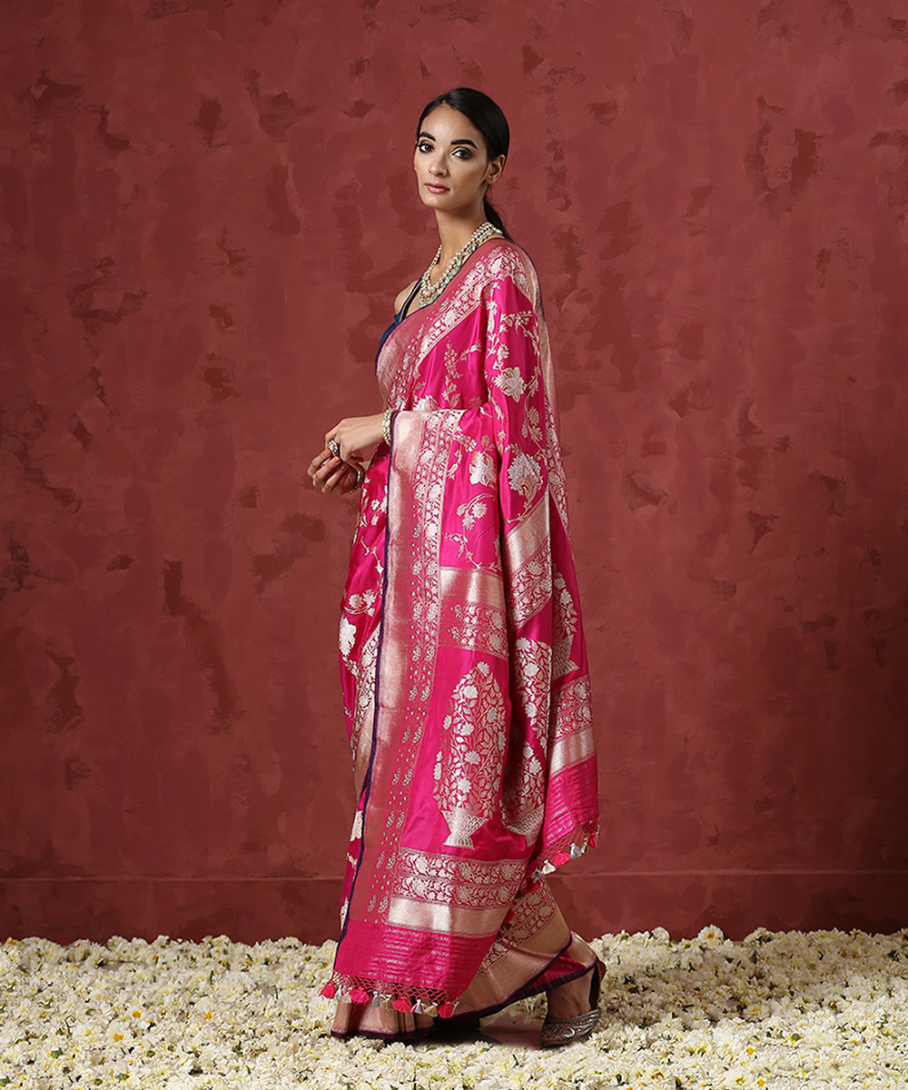 Pink_Handloom_Pure_Katan_Silk_Banarasi_Saree_With_Zari_Border_WeaverStory_02
