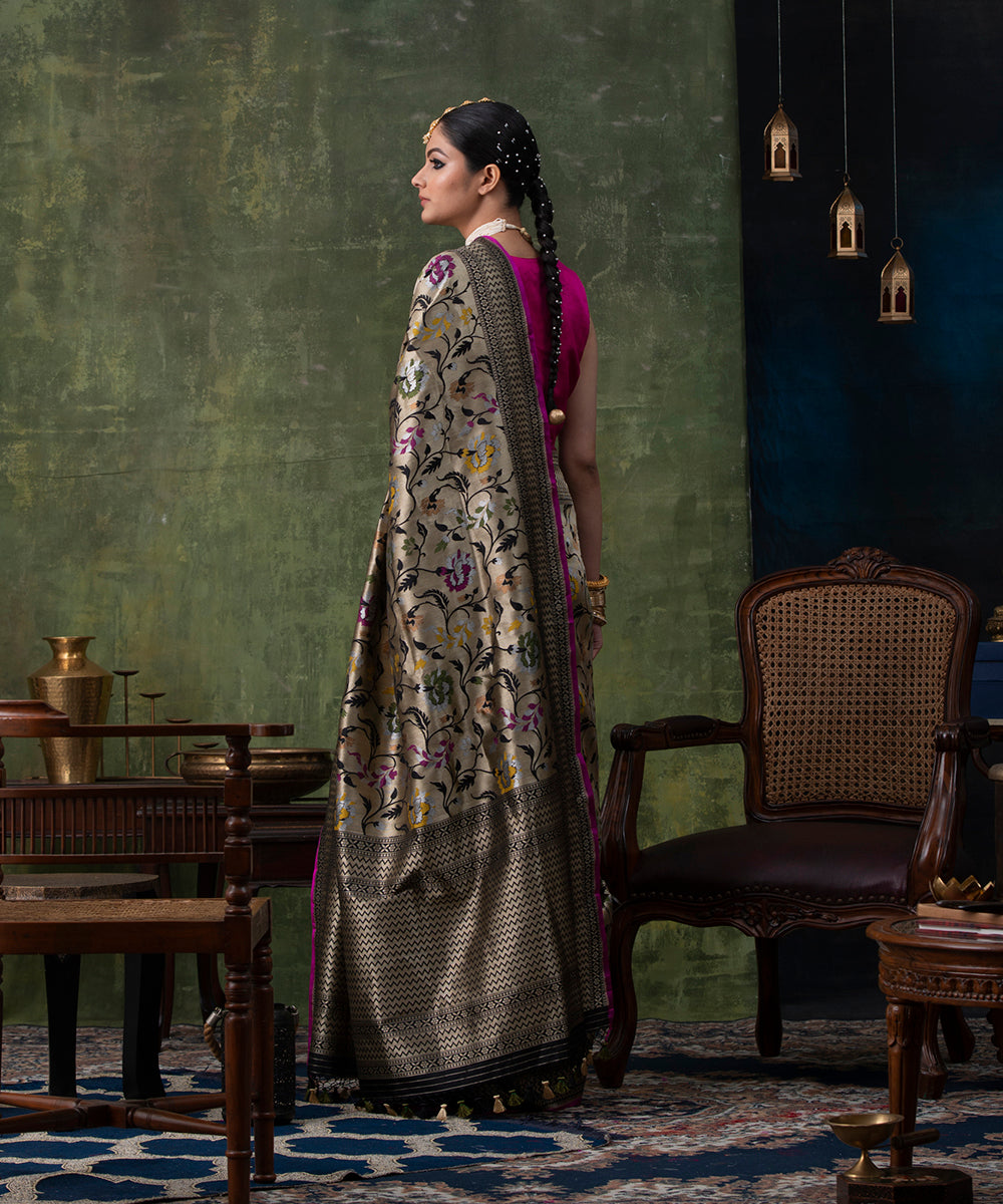 Handloom_Black_Pure_Katan_Silk_Banarasi_Saree_with_Meenakari_Patola_Jaal_WeaverStory_03