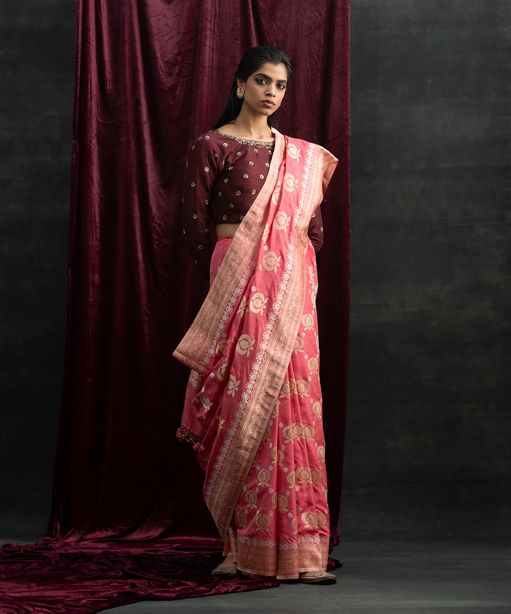 Handloom_Pink_and_Peach_Pure_Katan_Silk_Ektara_Banarasi_Saree_with_Kadhwa_Sona_Rupa_Jaal_WeaverStory_02