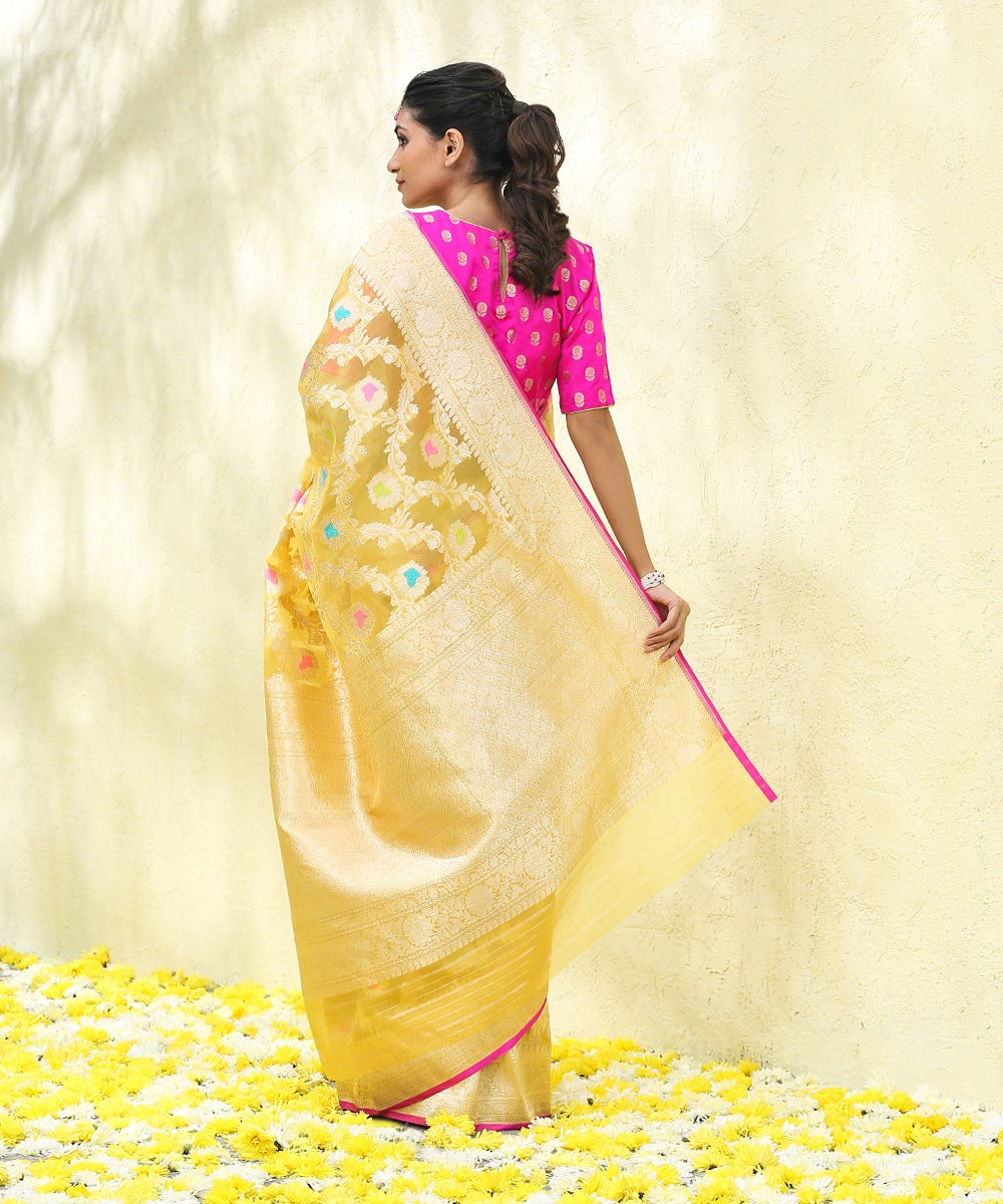 Yellow_Handloom_Kora_Silk_Banarasi_Saree_with_Meenakari_Jaal_WeaverStory_03