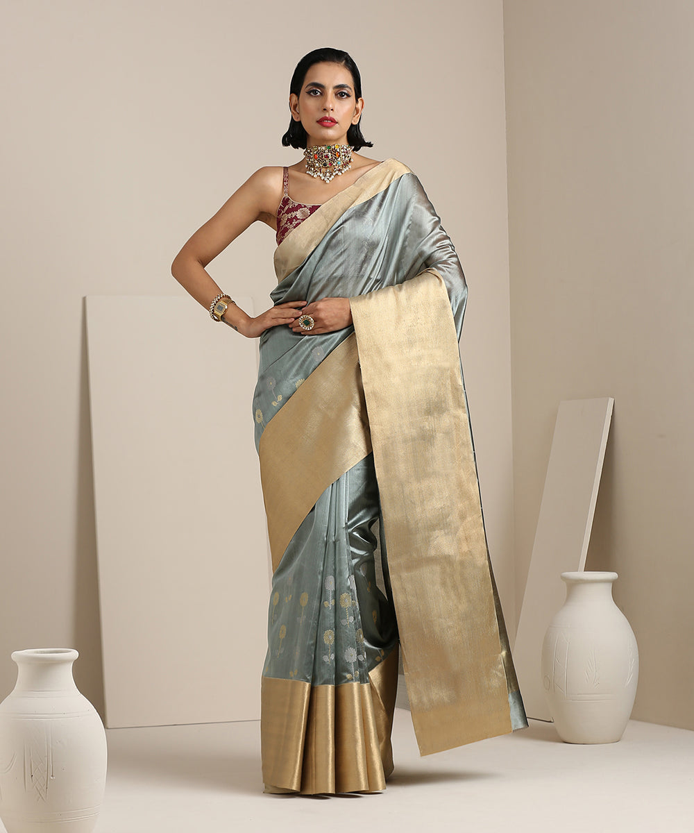 Grey_Handloom_Silk_Chanderi_Saree_With_Broad_Gold_Border_WeaverStory_02