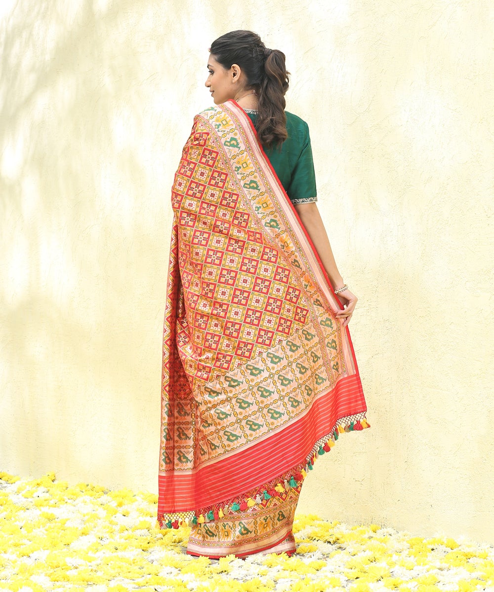 Handloom_Red_Zari_Base_Pure_Katan_Silk_Banarasi_Patola_Saree_with_Meenakari_WeaverStory_03