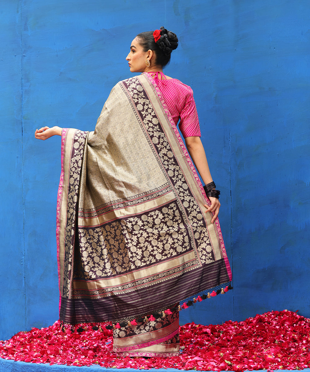 Handloom_Dark_Wine_Pure_Katan_Silk_Kimkhab_Banarasi_Saree_With_Pink_Selvedge_WeaverStory_03