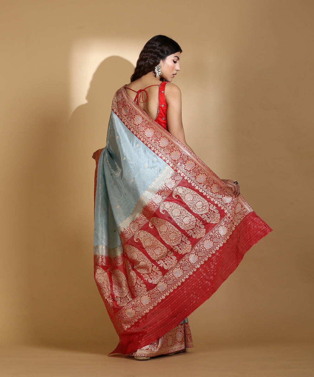Handloom_Sky_Blue_Silk_Tissue_Banarasi_Saree_With_Red_Pallu_WeaverStory_03
