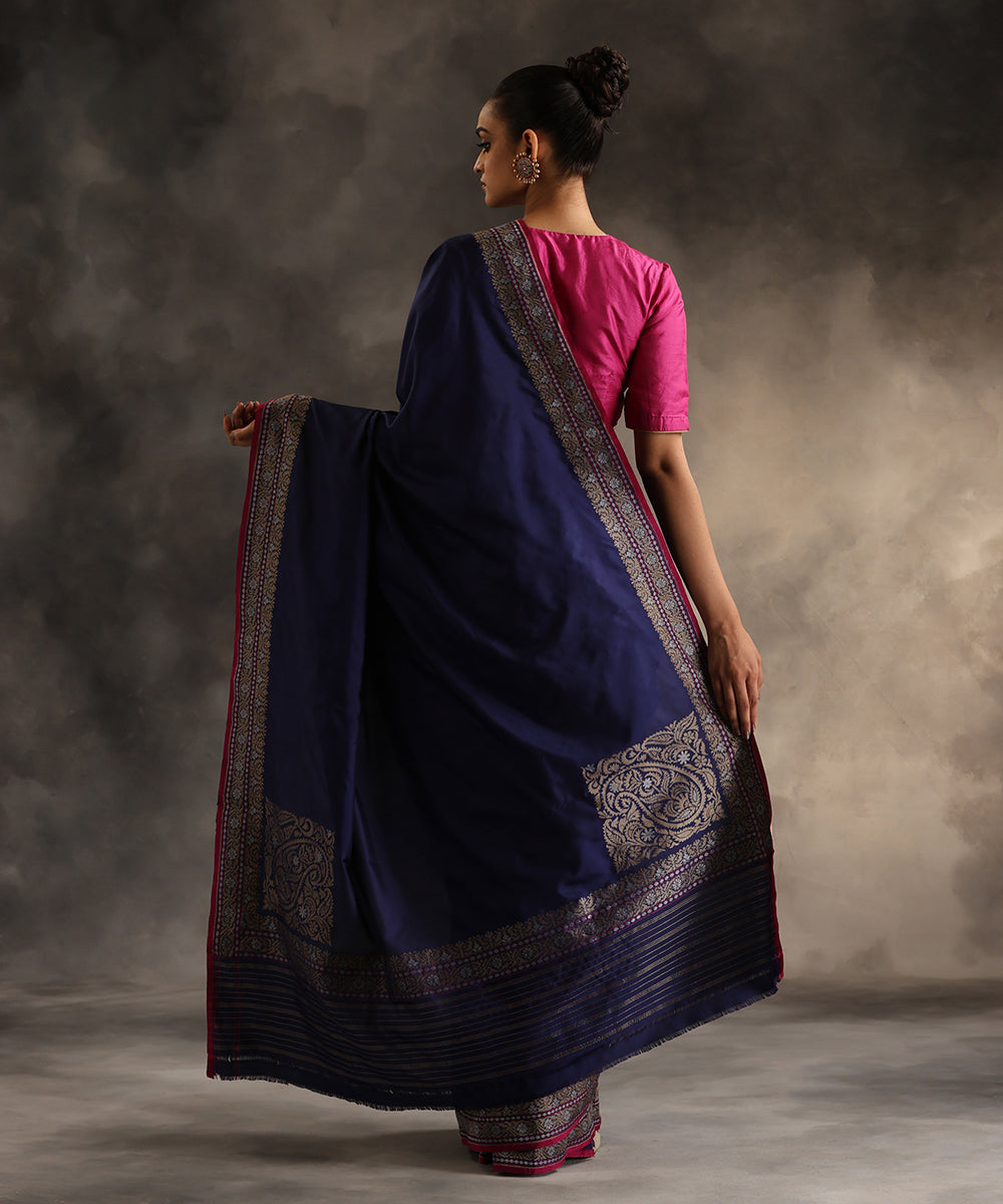 Blue_Handloom_Pure_Katan_Silk_Ektara_Banarasi_Saree_With_Konia_WeaverStory_03