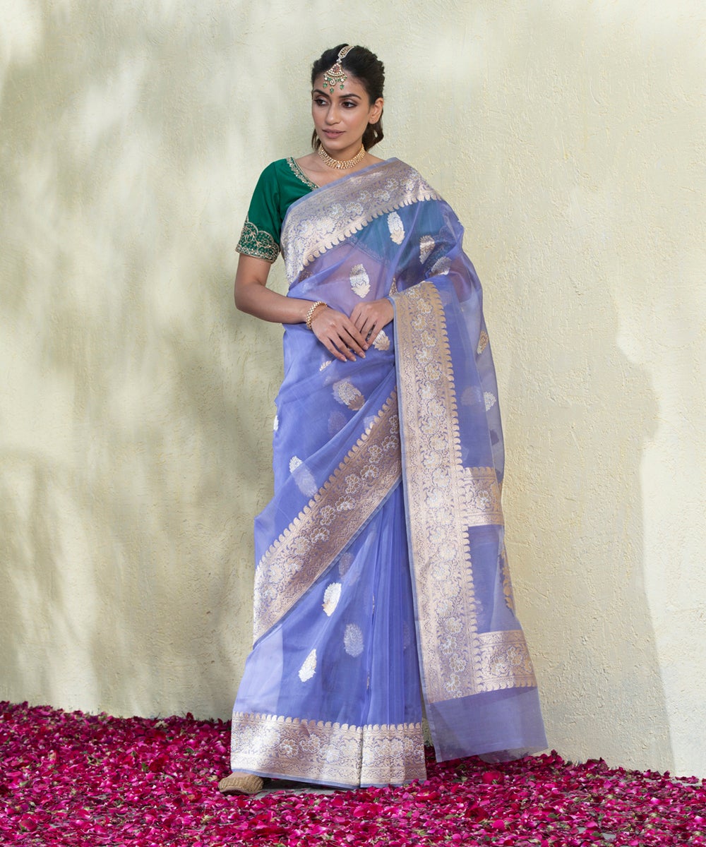 Blue_Handloom_Organza_Banarasi_Saree_with_Kadhwa_Leaf_Booti_WeaverStory_02