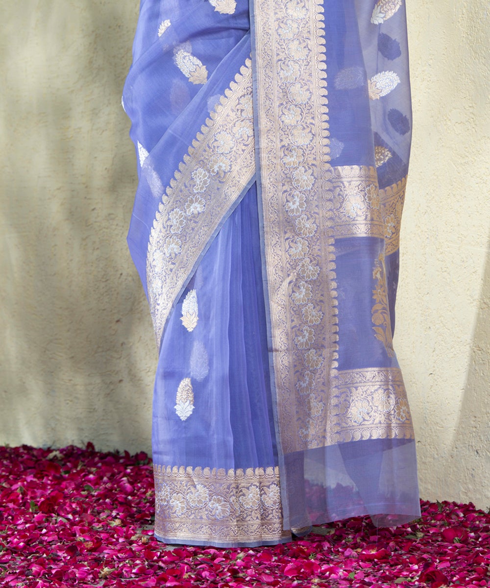 Blue_Handloom_Organza_Banarasi_Saree_with_Kadhwa_Leaf_Booti_WeaverStory_04