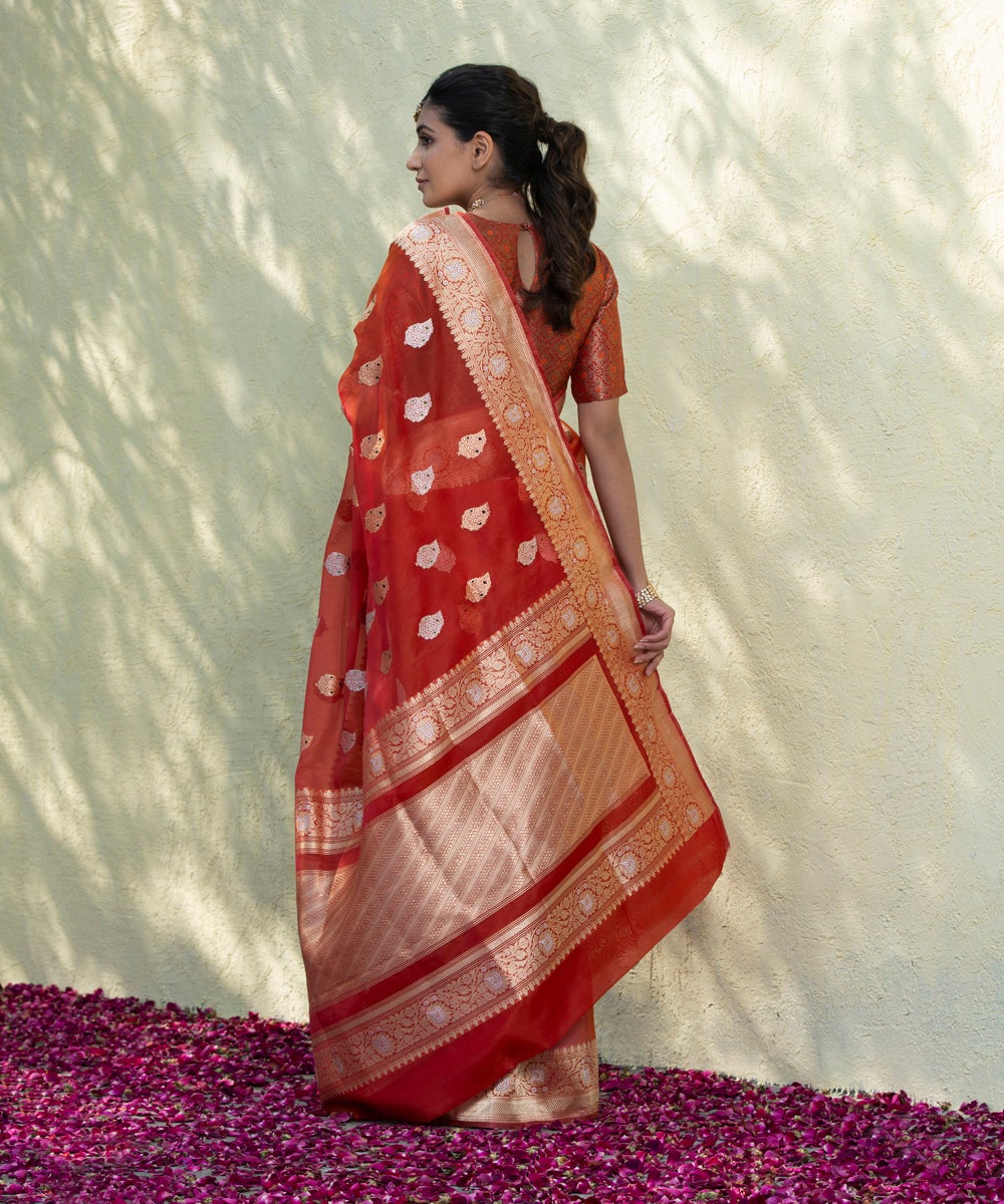 Brick_Red_Handloom_Organza_Banarasi_Saree_with_Kadhwa_Meenakari_Booti_WeaverStory_03