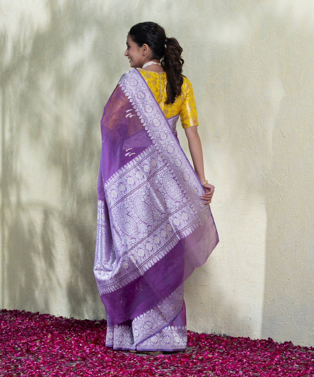 Handloom_Purple_Kora_Silk_Banarasi_Saree_With_Kadhwa_Booti_WeaverStory_03