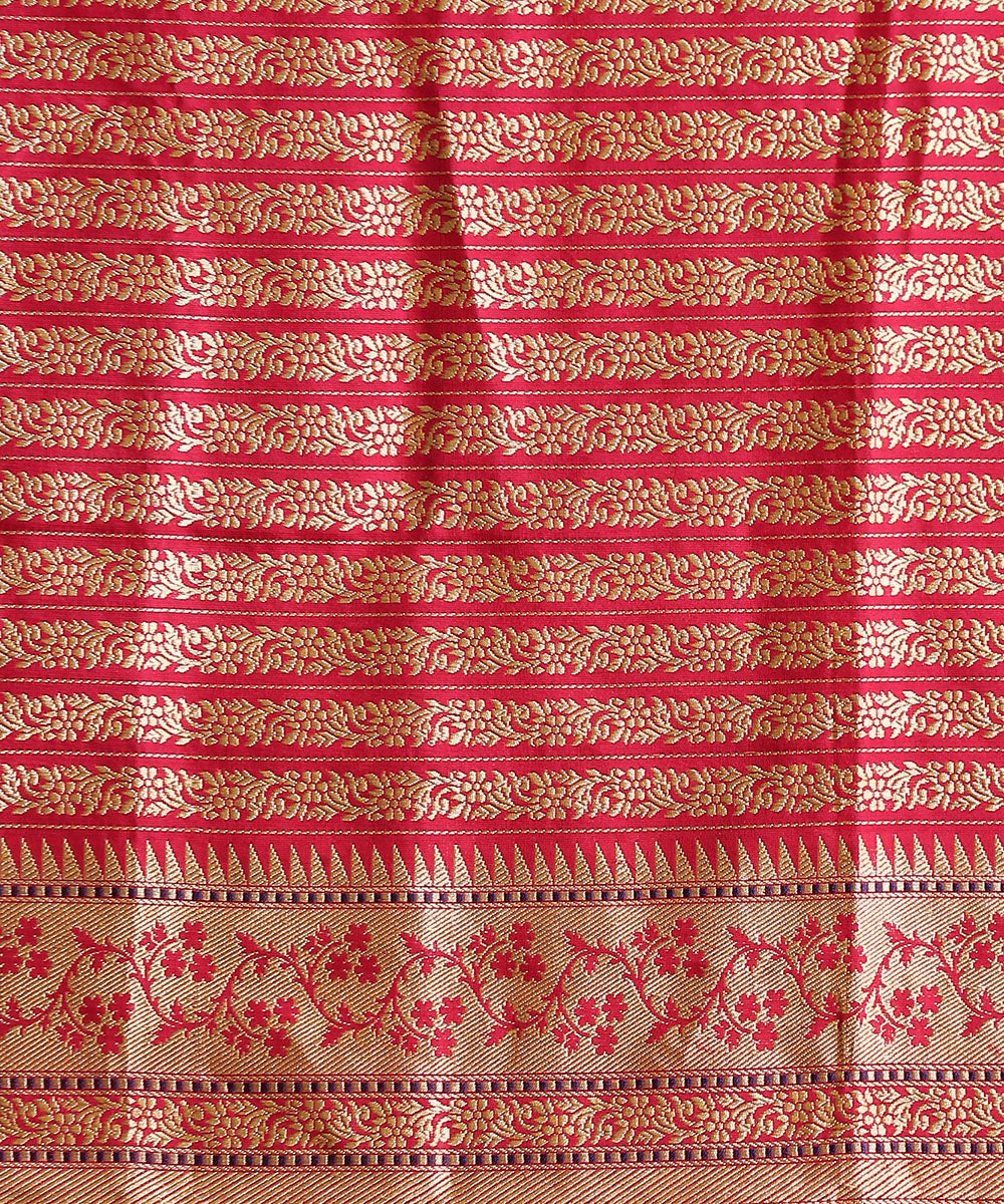 Pink_Handloom_Pure_Katan_Silk_Banarasi_Saree_with_Kadhwa_Booti_and_Meenakari_Border_WeaverStory_05