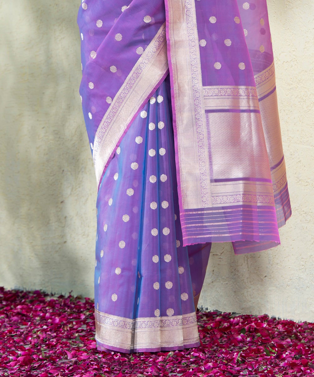 Handloom_Purple_and_Pink_Dual_Tone_Kora_Silk_Banarasi_Saree_with_Ginni_Booti_WeaverStory_04