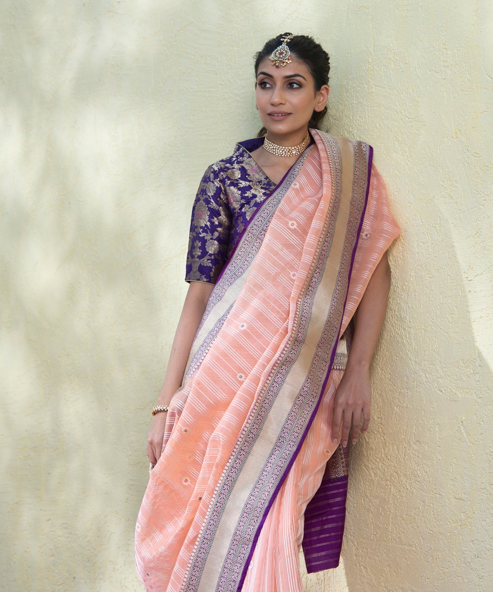 Peach_Handloom_Kora_Silk_Banarasi_Saree_With_Purple_Border_WeaverStory_01