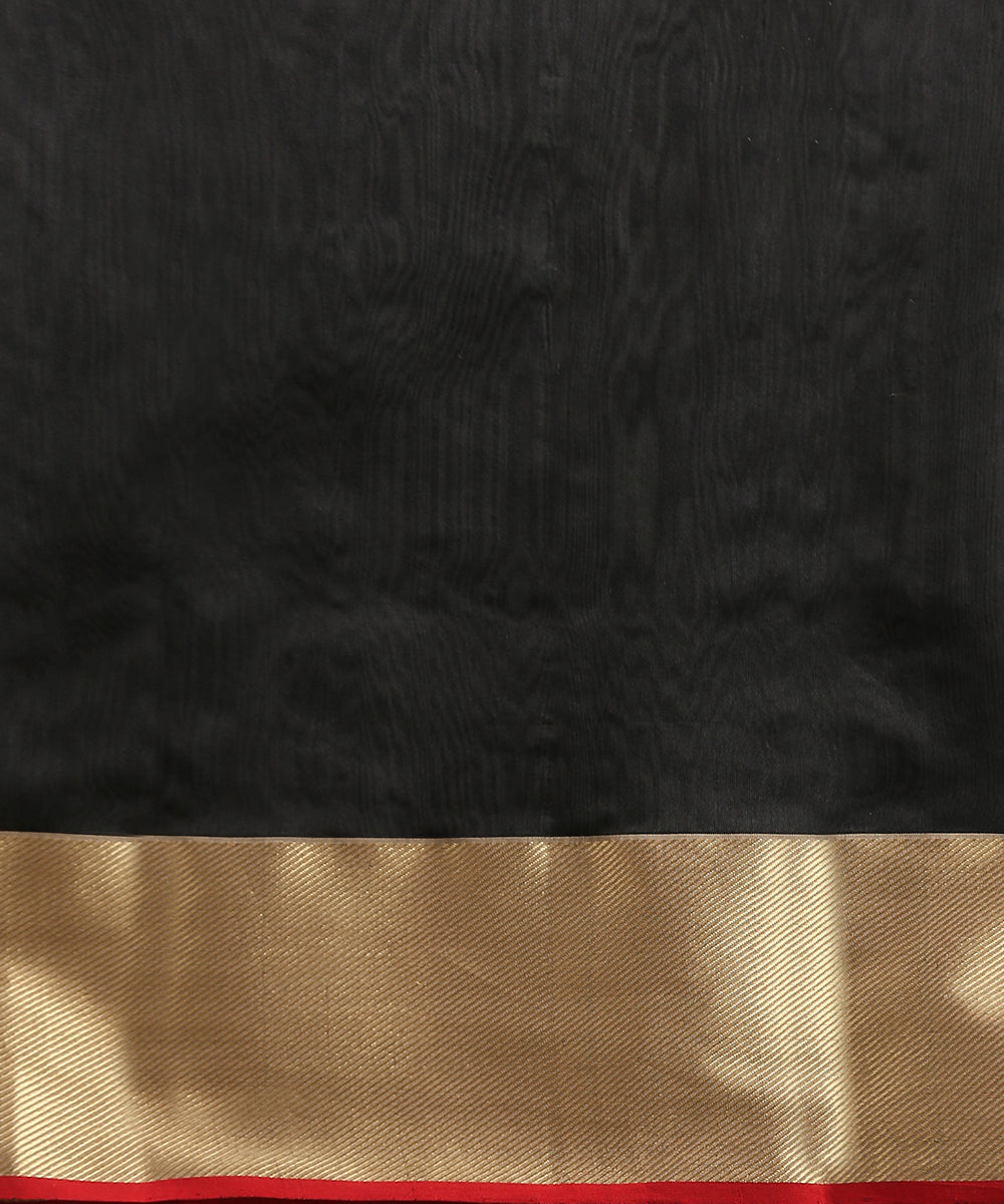 Maroon_Handloom_Striped_Silk_Chanderi_Saree_with_Broad_Gold_Border_WeaverStory_05