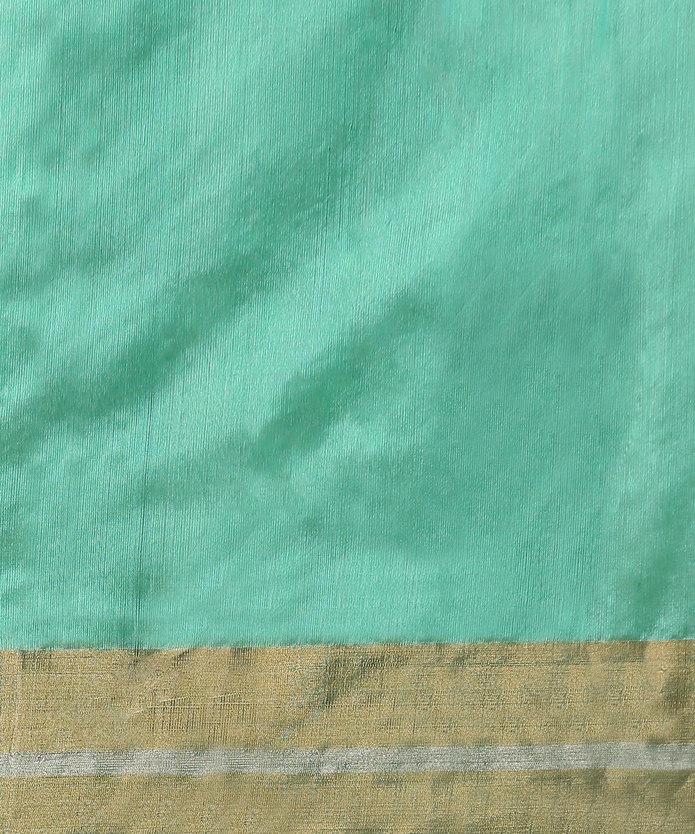 Green_Handloom_Striped_Chanderi_Silk_Saree_With_Eknaliya_Weave_WeaverStory_05