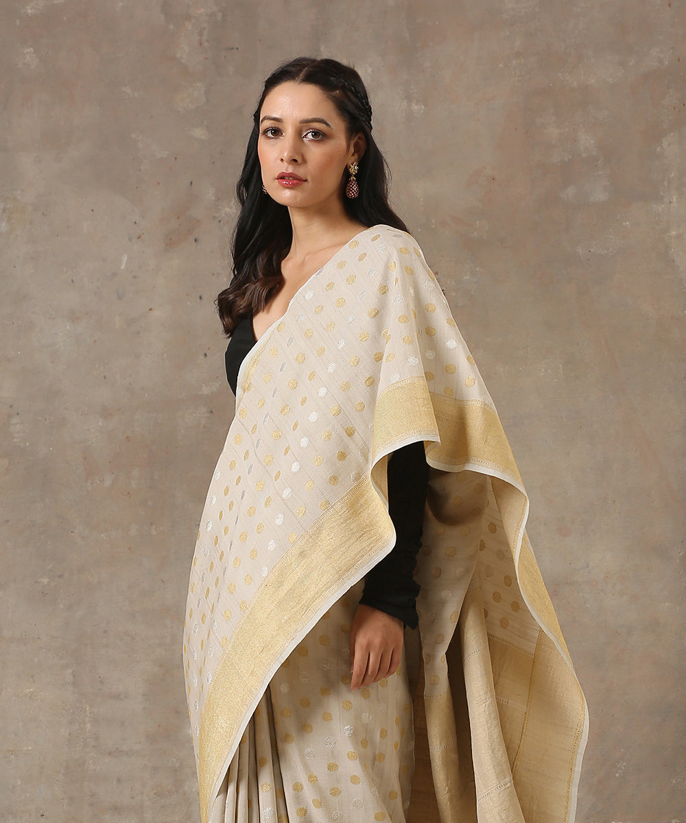 Beige_Handloom_Tussar_Georgette_Banarasi_Saree_with_Zari_Booti_WeaverStory_01