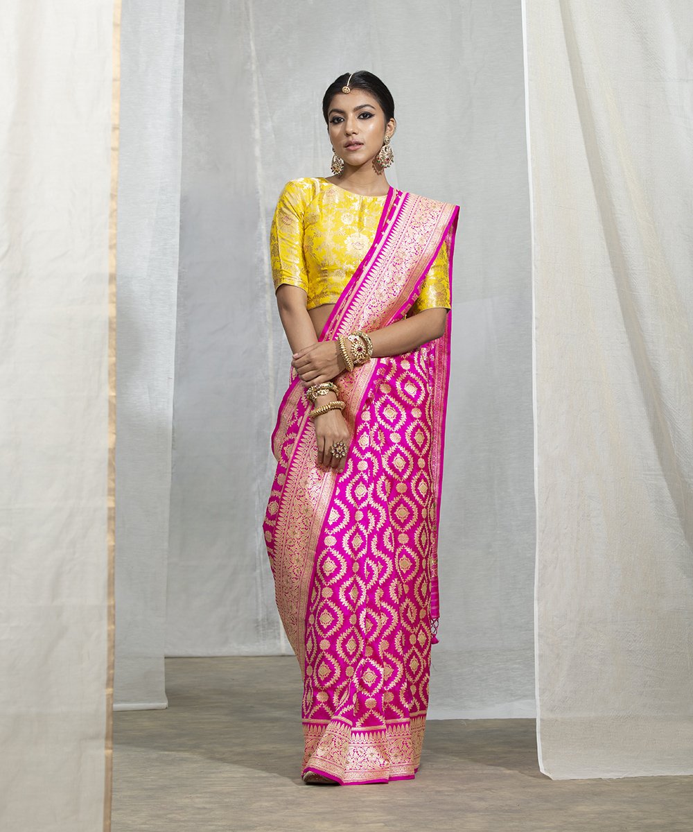 Handwoven_Pink_Kadhwa_Jangla_Saree_with_Fine_Meenakari_WeaverStory_02