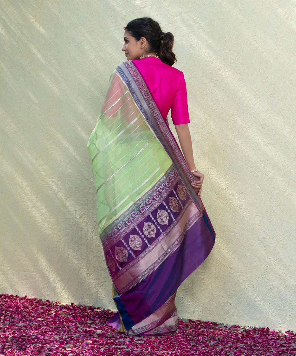Neon_Green_Handloom_Kadhwa_Kora_Silk_Banarasi_Saree_With_Olive_And_Purple_Border_WeaverStory_03